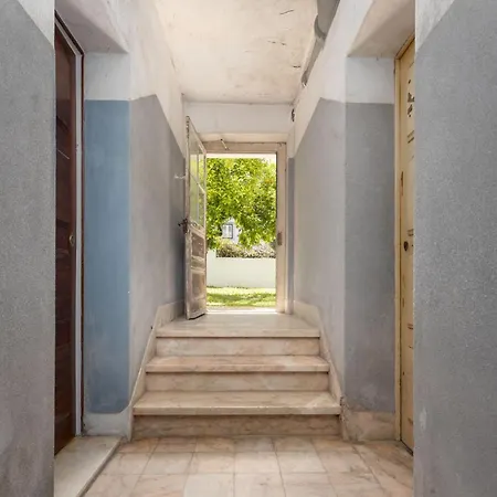 Daire Fancy 2bdr Duplex With Patio By Lovelystay Lisboa