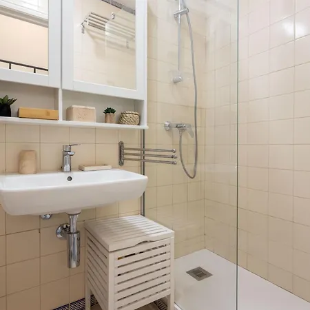 Fancy 2bdr Duplex With Patio By Lovelystay Апартаменты