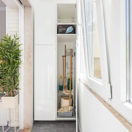 Fancy 2bdr Duplex With Patio By Lovelystay Lejlighed