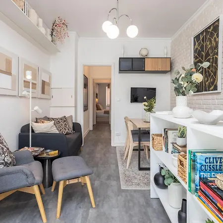 Fancy 2bdr Duplex With Patio By Lovelystay Lejlighed