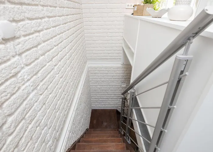 Apartman Fancy 2bdr Duplex With Patio By Lovelystay Lisboa