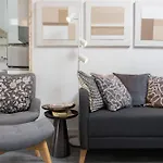 Fancy 2bdr Duplex With Patio By Lovelystay 公寓