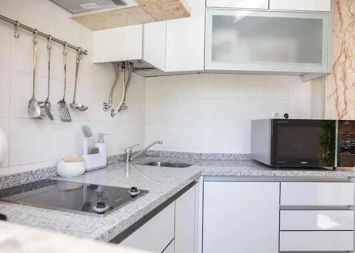 Fancy 2bdr Duplex With Patio By Lovelystay * Lisboa